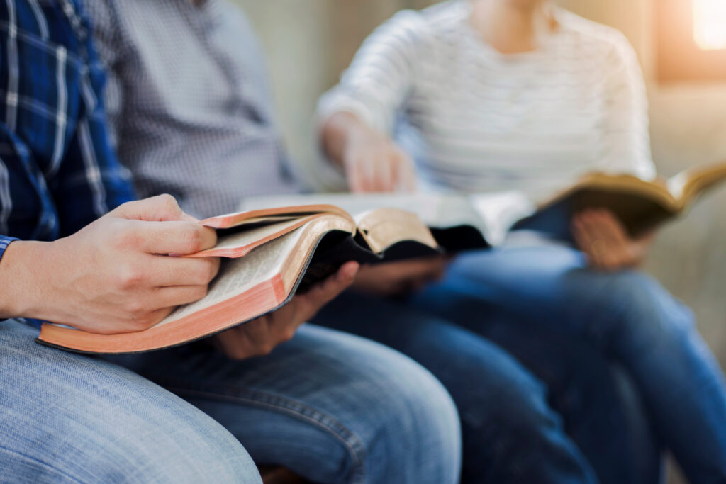 Yad HaShmona is known for it's hospitality, it often hosts Bible studies
