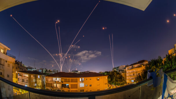 Israel rocket fire iron dome